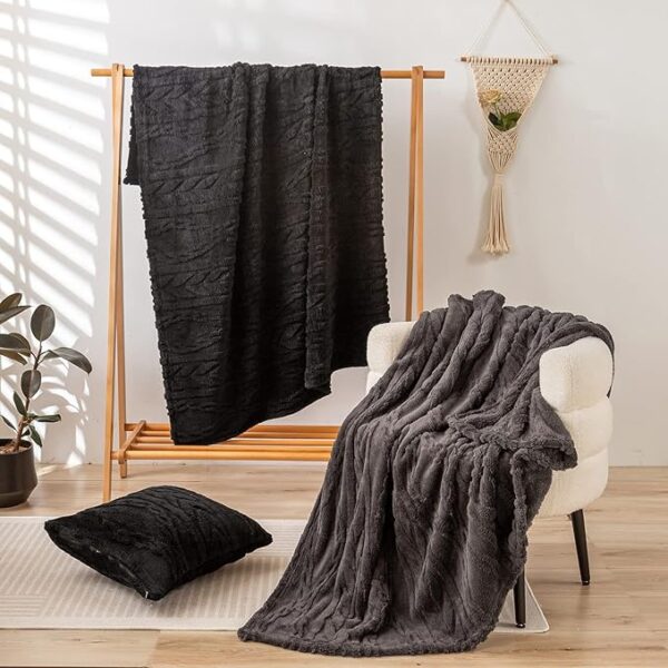 YUSOKI Sherpa Throw Blanket-3D Stylish Design Super Soft Fuzzy Cozy - Image 3